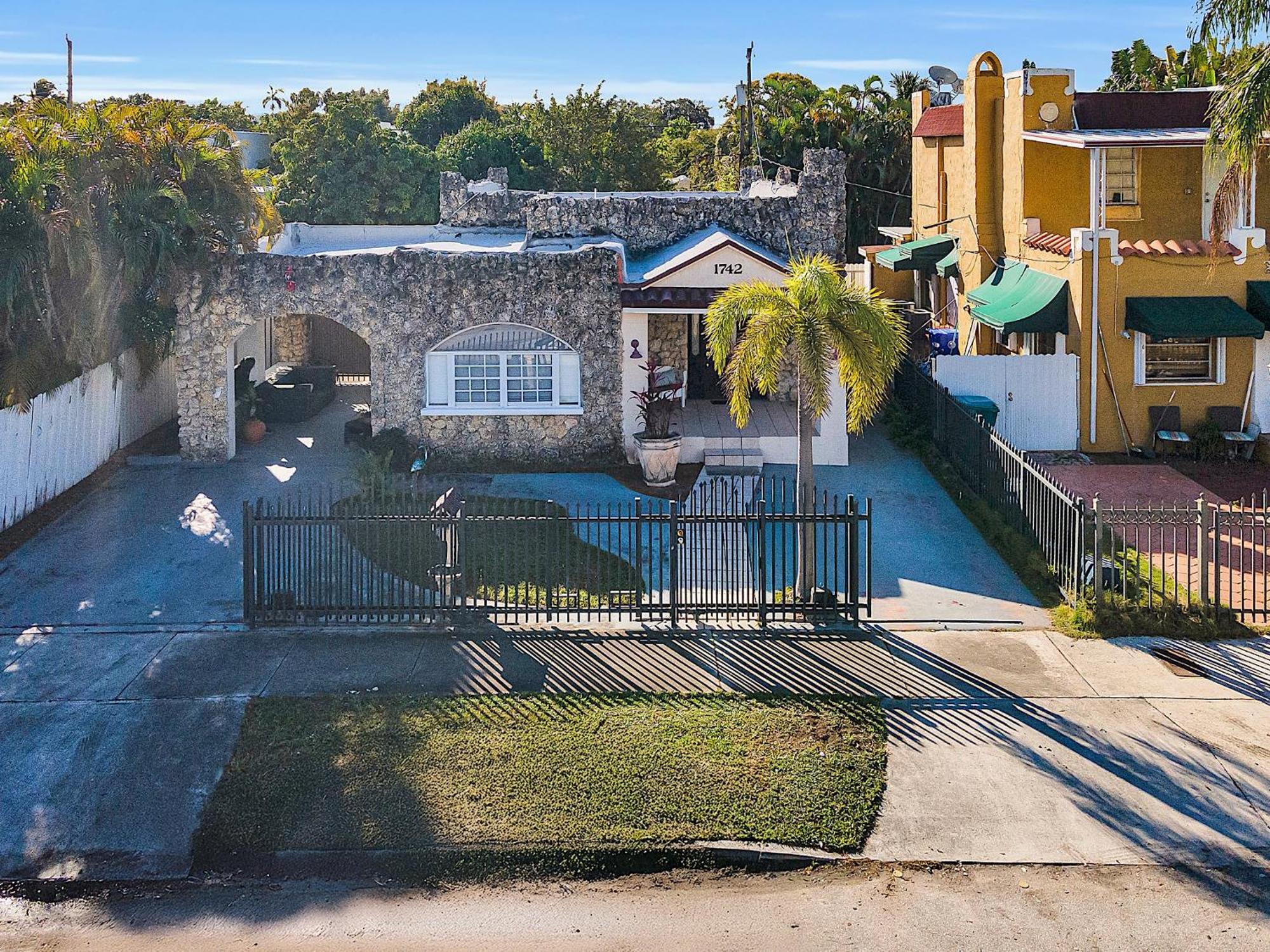 Boho Studio In Little Havana Майами Экстерьер фото